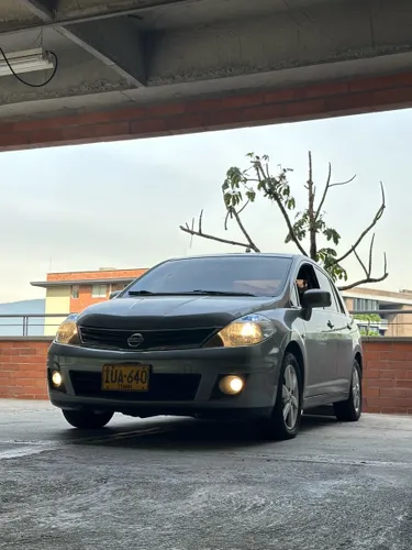 Nissan Tiida Advance