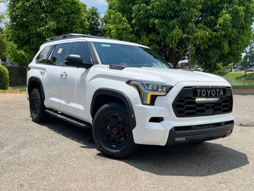 TOYOTA SEQUOIA TRD PRO 2026 0 KM