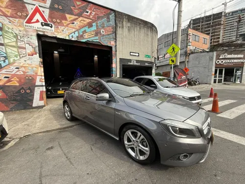 Mercedes benz a200