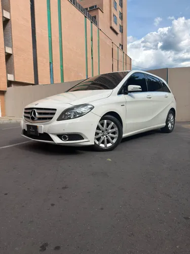 Mercedes Benz B180 Blueefficiency Mt 2013