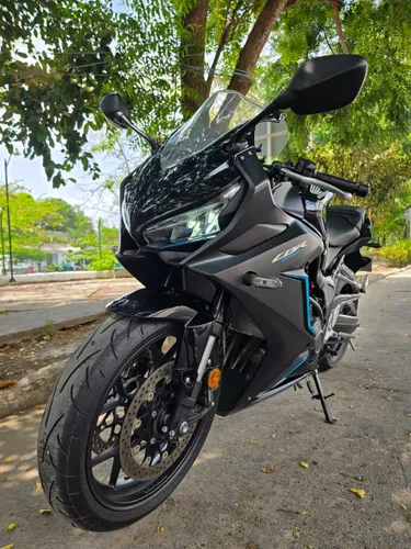 HONDA CBR650