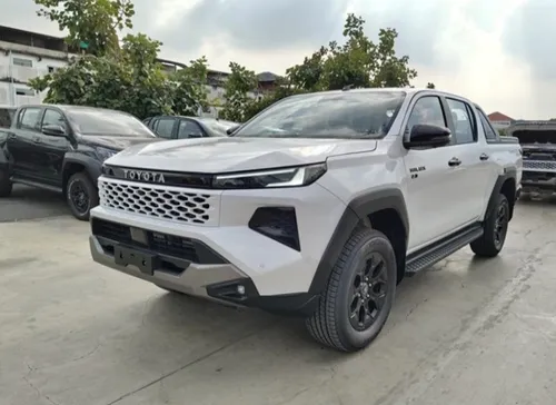 Toyota Hilux Travo Overland Plus 2027