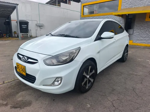 HYUNDAI ACCENT GL