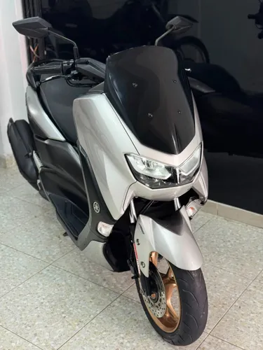 Yamaha nmax 2025