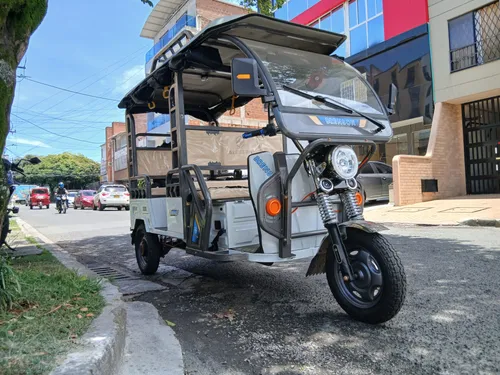 MOTOCARRO 2026  BRENSON MAXI   ELECTRICO  UNICA DUEA  602 KM  5 PUESTOS  CARPADO  3 BODEGAS