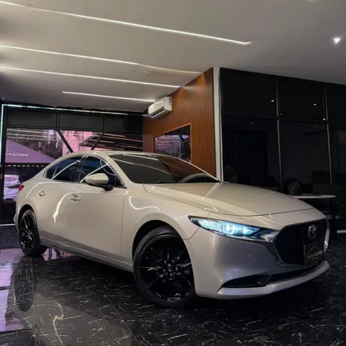 MAZDA 3 GRAN TOURING