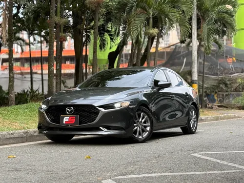 MAZDA 3 TOURING HIBRIDO 2023