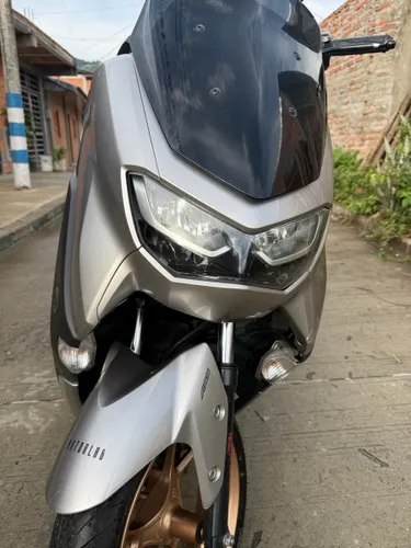 Yamaha nmax 2025