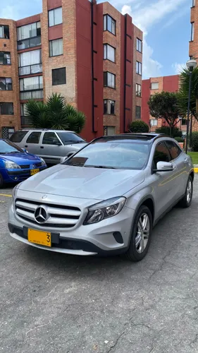 MERCEDES GLA200 2017