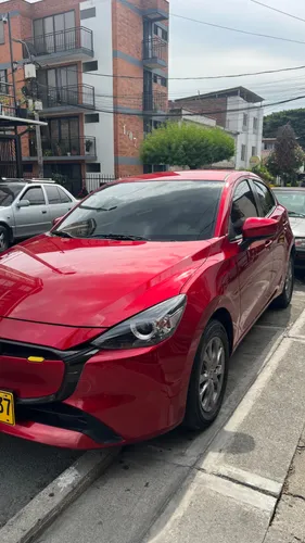 Mazda 2 touring 2025