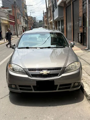 Chevrolet Optra modelo 2011 1.6
