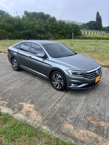 Volkswagen jetta sportline 1.4 TSI 2020 blindaje 2 plus