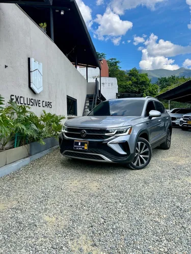 VOLKSWAGEN TAOS HIGHLINE SE
