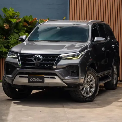 TOYOTA FORTUNER SRV 2.8 2022