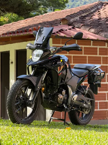 Suzuki V-STROM 250 SX 2025