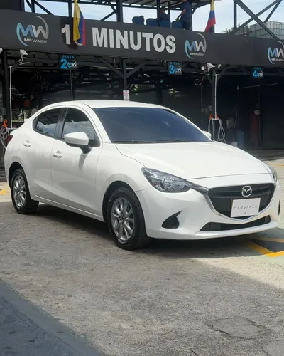 Mazda 2 prime automático 2020