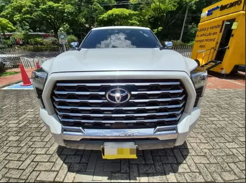Toyota Tundra Capstone 4wd 3.5