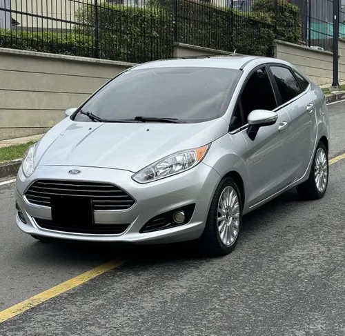 Ford fiesta titanium
