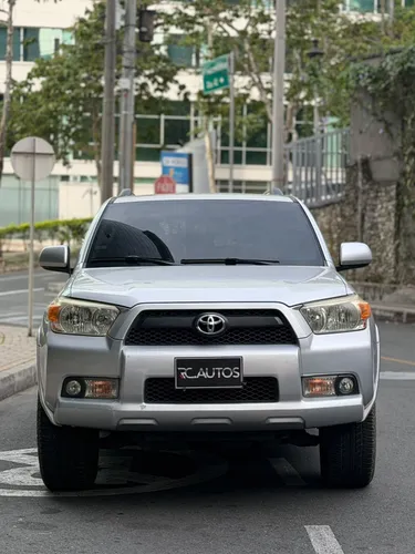 Toyota 4Runner SR5