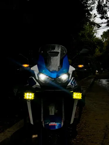 HONDA AFRICA TWIN ESTÁNDAR 2023