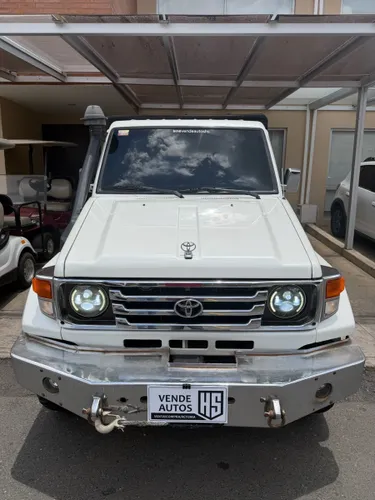 TOYOTA LAND CRUISER 2007 ESTACAS