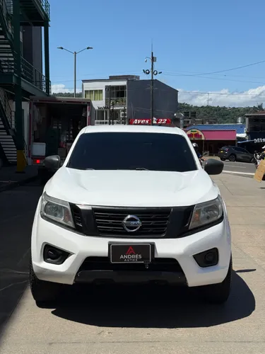 NISSAN FRONTIER  SE  2019  2.5  DIÉSEL  4x4  MECÁNICO
