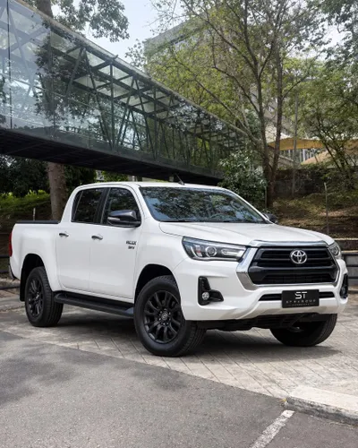 TOYOTA HILUX SRV 2.8 DIESEL BLINDADA  2019
