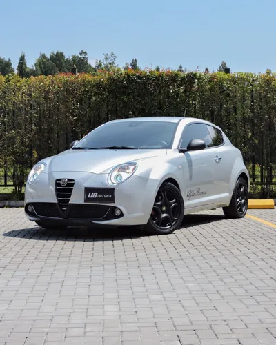 ALFA ROMEO MITO DISTINCTIVE 2013