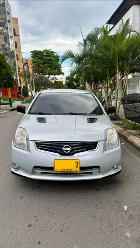 Nissan Sentra 2011