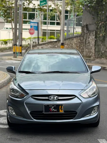 Hyundai Accent i25 Premium