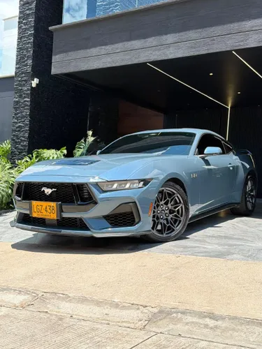 Ford Mustang GT Premium 2024