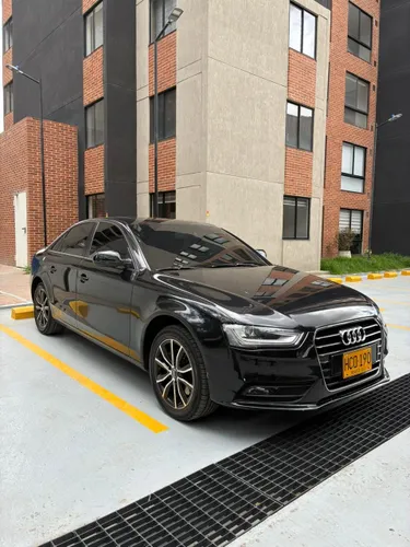 AUDI A4 LUXURY 1.8 TURBO