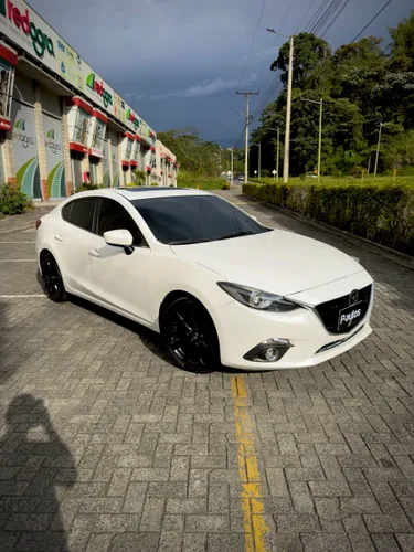 MAZDA 3 GRAND TOURING 2016 - 2.0L - 109.000 KMS - AUTOMÁTICO - VERSIÓN MÁS FULL