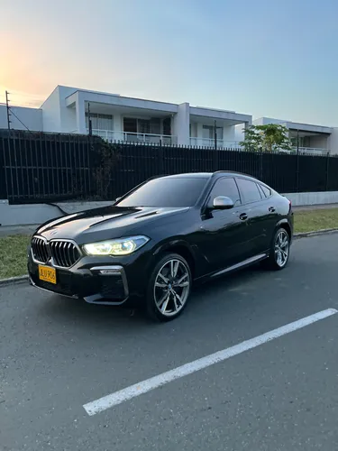 BMW X6 50i