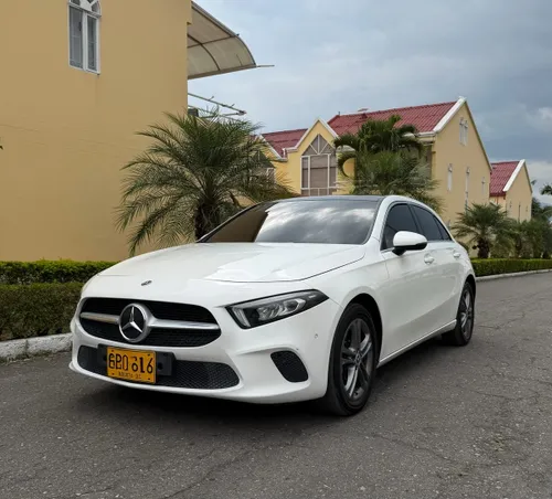 Vendo Mercedes Benz A200