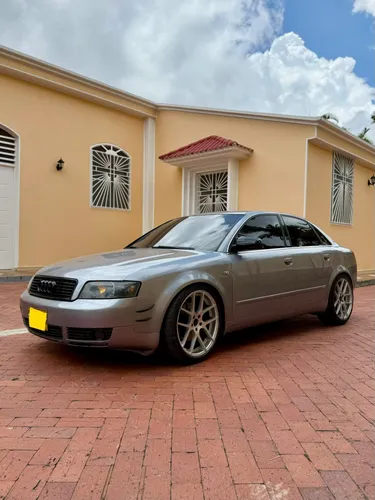 Se vende Audi a4 sline modelo 2005 mecánico 1.8T