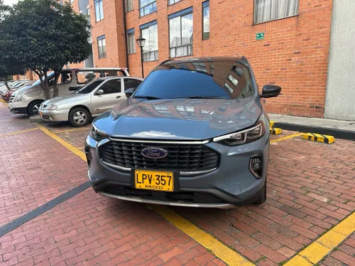 Ford Escape Platinum