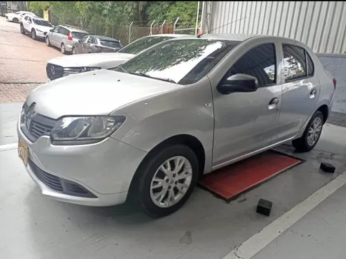 Renault Logan Life 2018