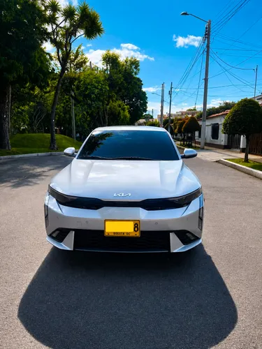 Kia K3 Sedan GT LINE AT