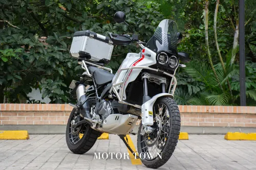 DUCATI DESERT X 2024