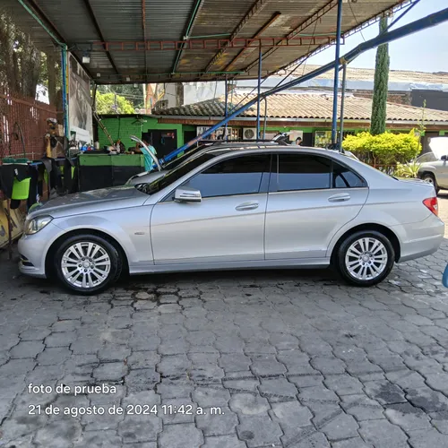 MERCEDES BENZ C200