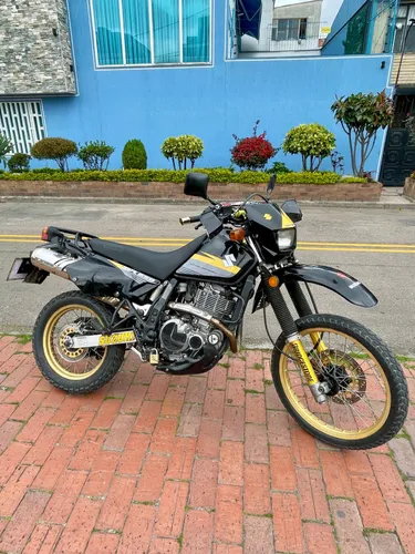 SUZUKI DR 650cc MT MOD 2009   SE ACEPTA PERMUTAS