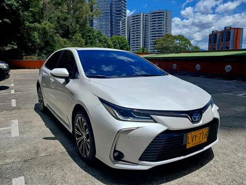 Toyota corolla seg 2023 con 31 mil km