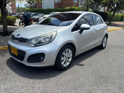 Kia Rio Spice UB EX 2015