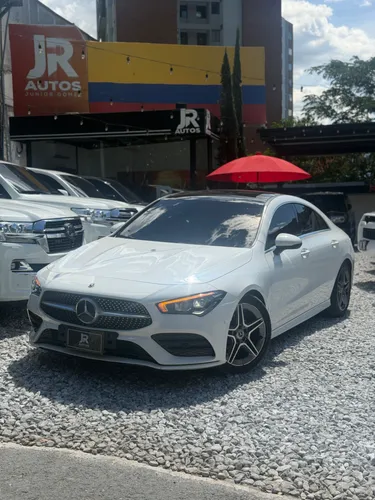 MERCEDES-BENZ CLA 180 2022