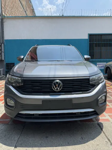 Volkswagen T-cross trendline modelo 2024