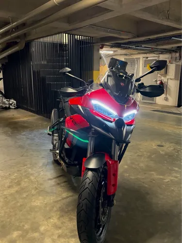 Se vende Ducati Multistrada v2s