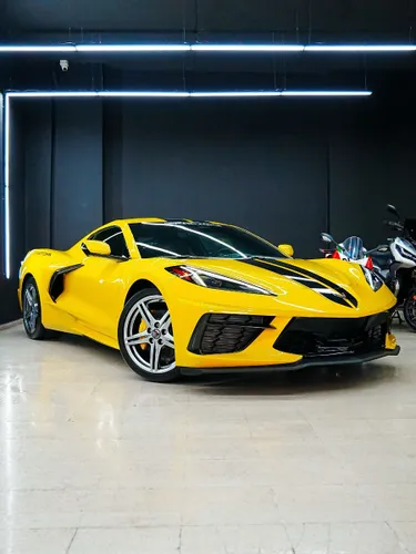 CHEVROLET CORVETTE STINGRAY 1LT