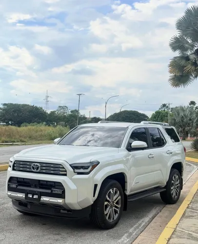 Toyota 4runner Limited 2026