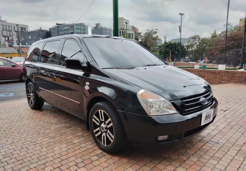 Kia Sedona 2010 automática